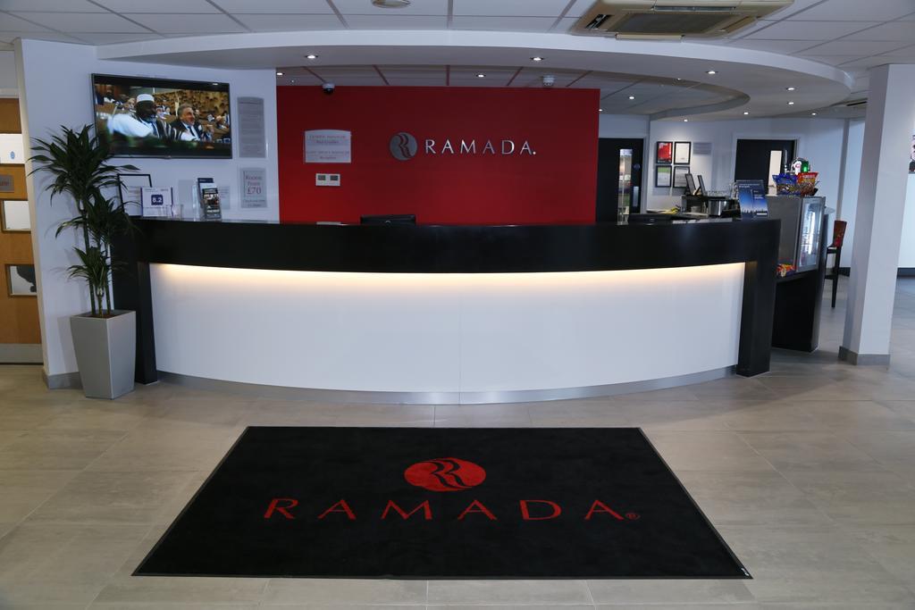 Hotel Ramada Wakefield Exterior foto