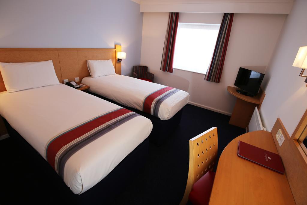 Hotel Ramada Wakefield Habitación foto