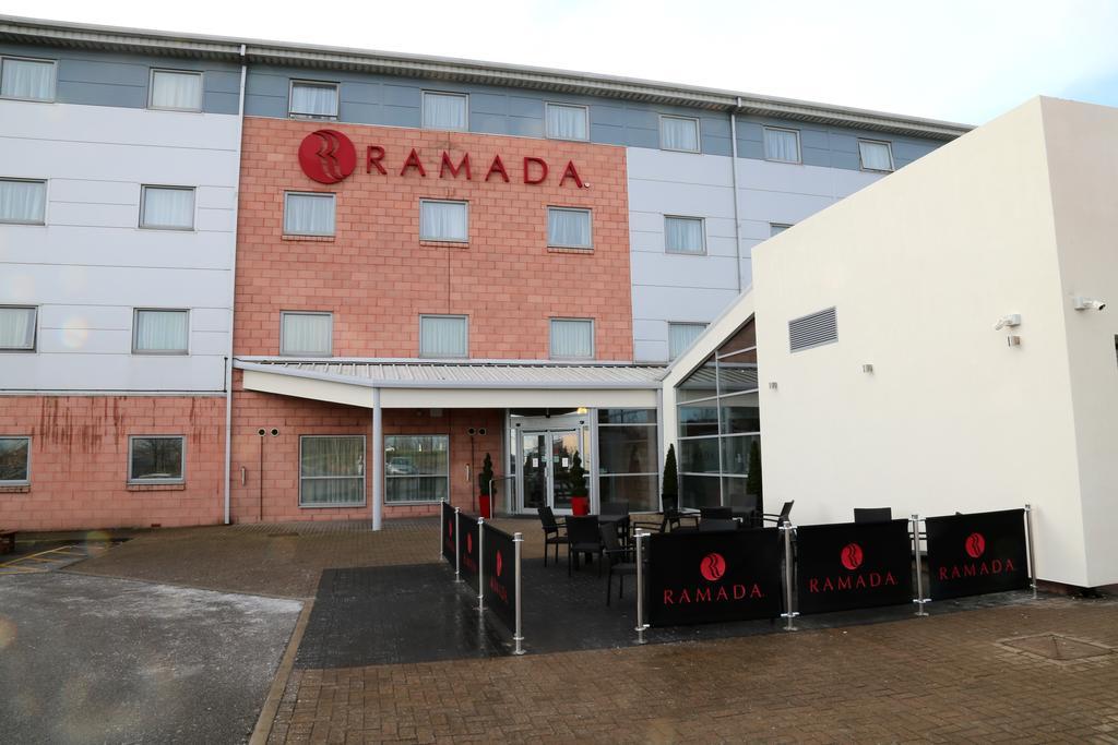Hotel Ramada Wakefield Exterior foto