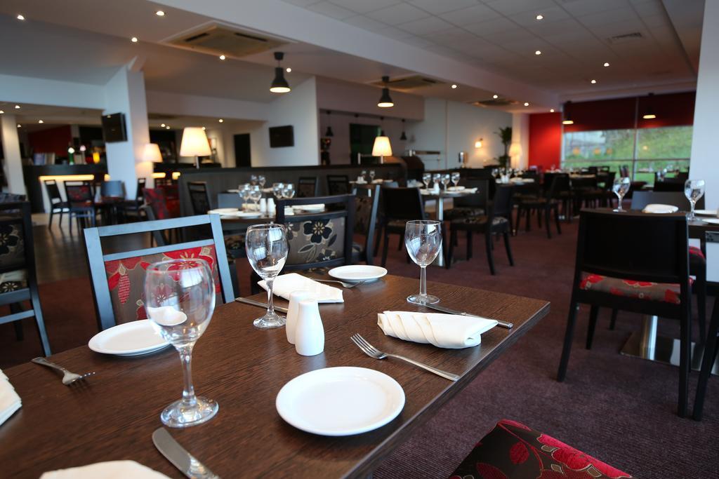 Hotel Ramada Wakefield Exterior foto