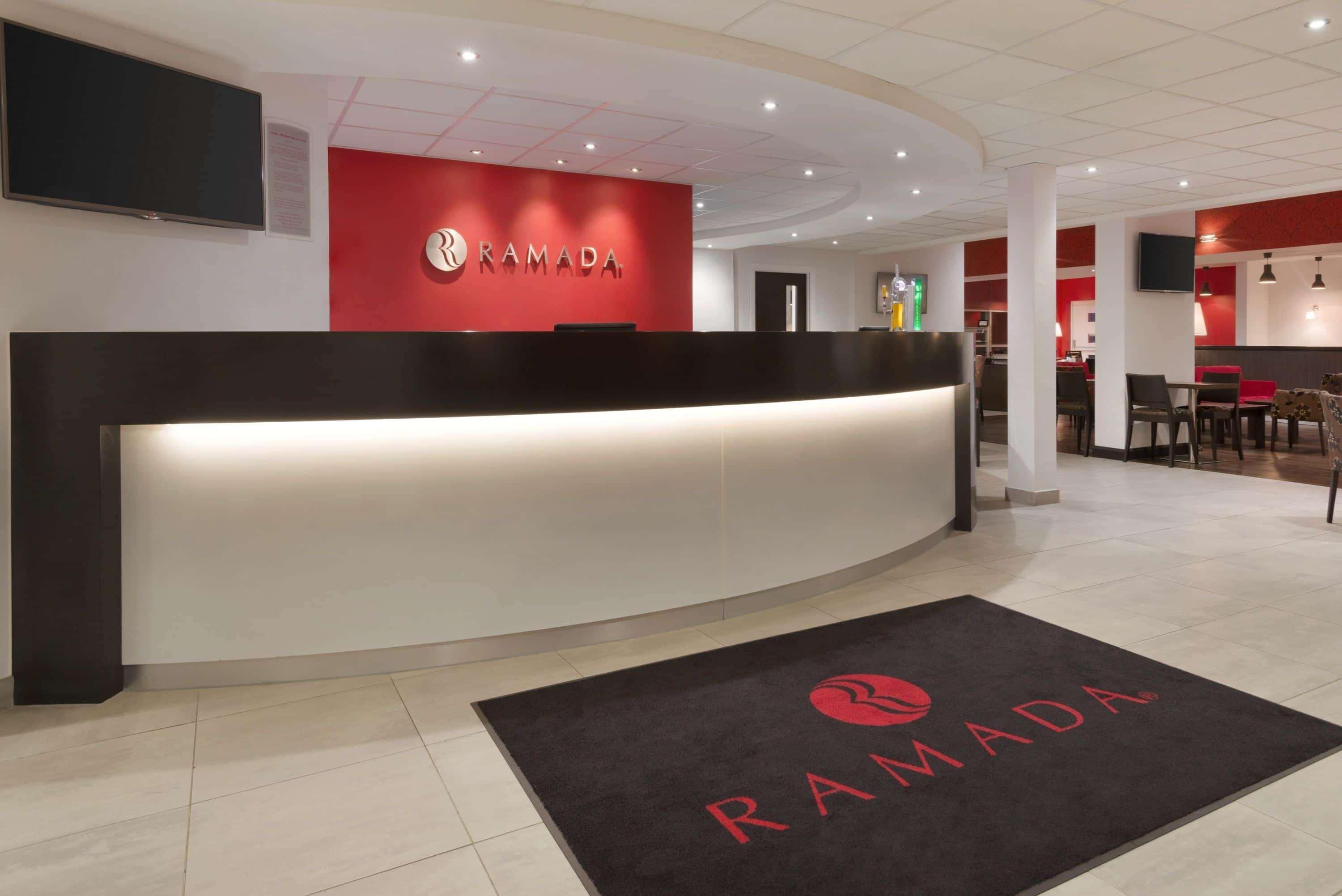 Hotel Ramada Wakefield Exterior foto