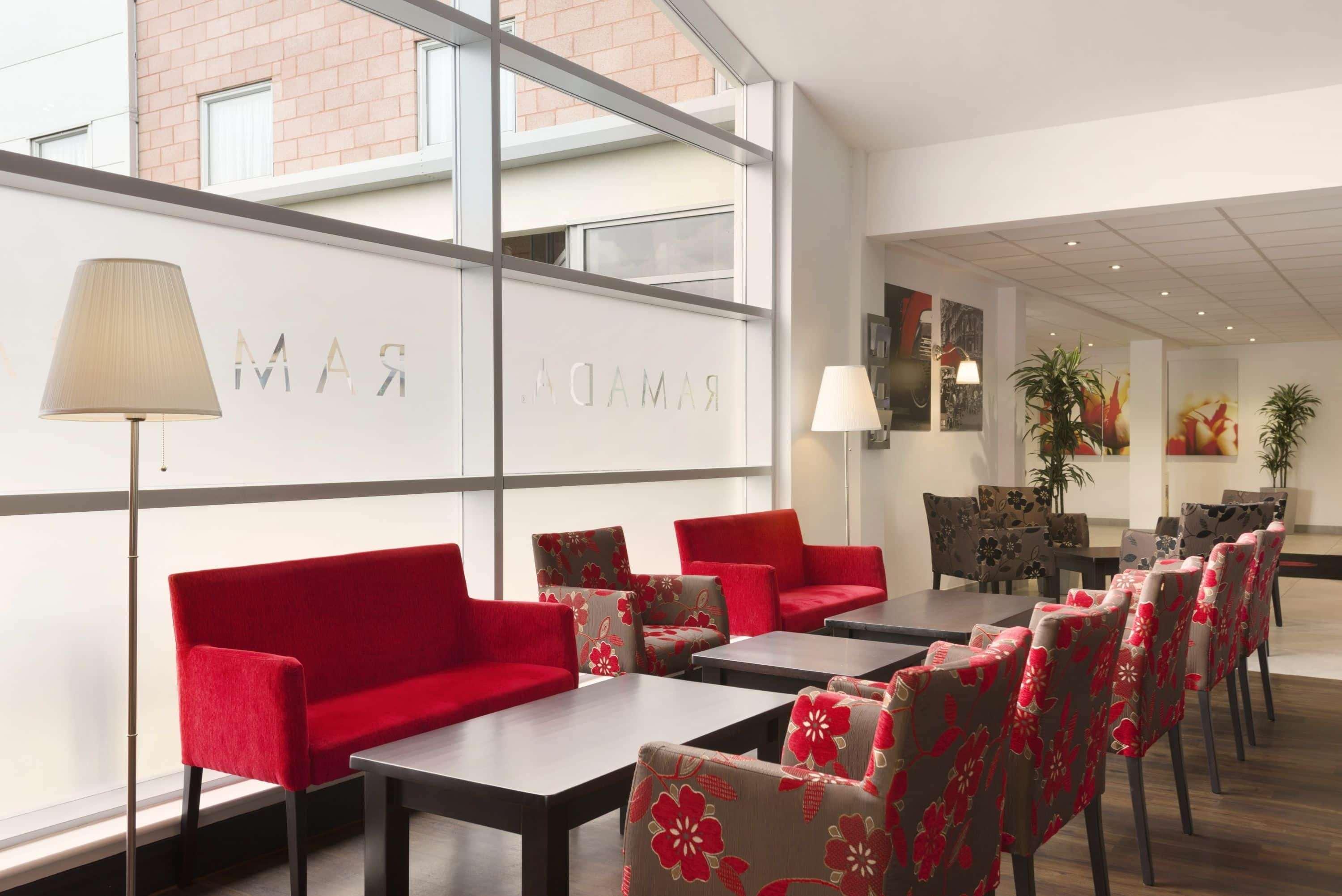 Hotel Ramada Wakefield Exterior foto