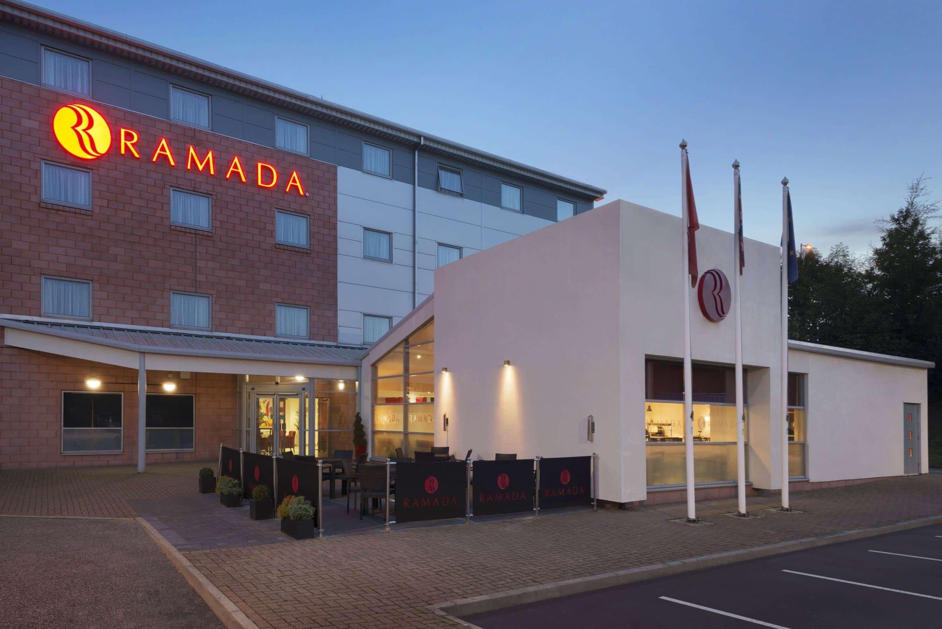 Hotel Ramada Wakefield Exterior foto