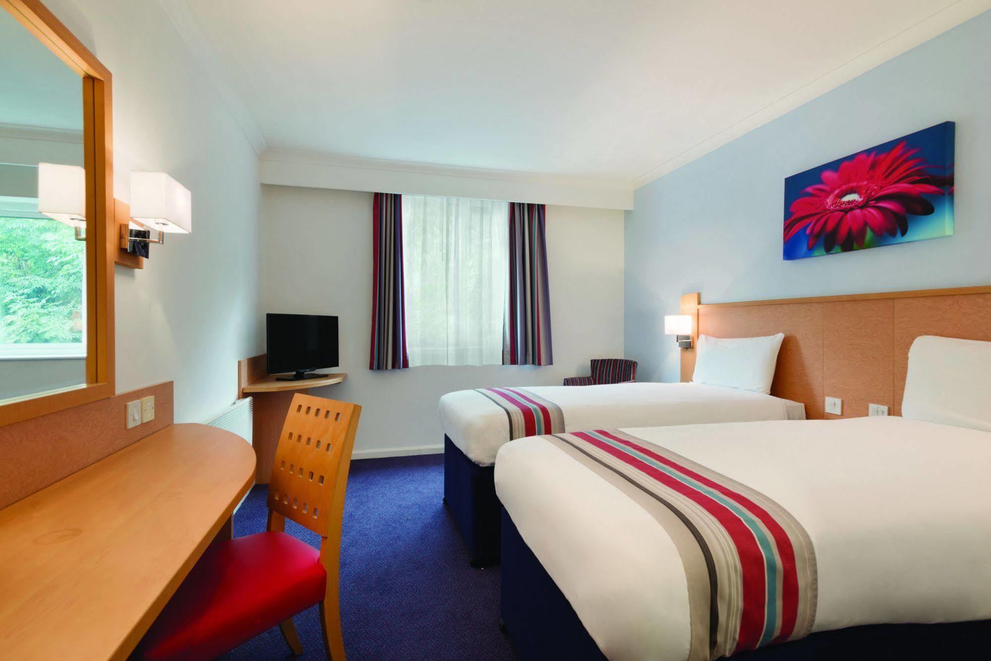Hotel Ramada Wakefield Exterior foto